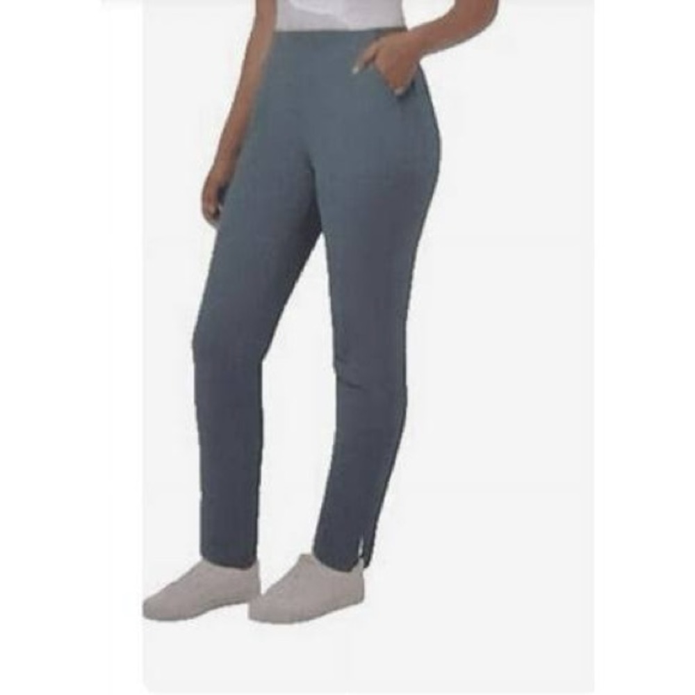 32 Degrees Ladies' Lightweight Twill Pull-On Pant
Size 2XL NEW
